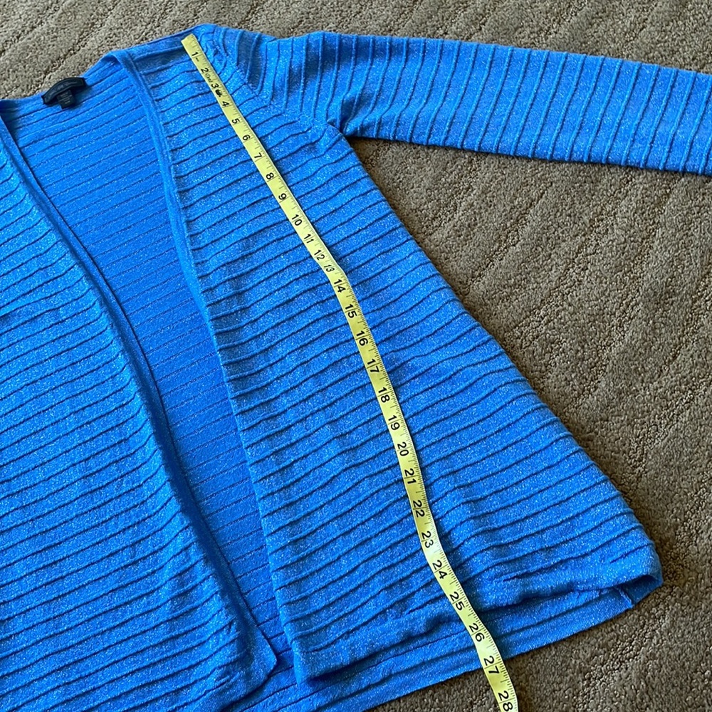 Saks Fifth Avenue made in Italy gorgeous metallic blue wool tank & cardigan set - Picture 10 of 10